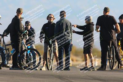 media/Feb-06-2025-Racers Edge (Thu) [[c17ed6f7b1]]/3-Around the Pits-Track Walk/
